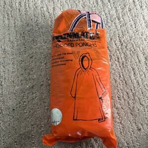 VINTAGE DENVER BRONCOS RAIN HOODED PONCHOS RARE Rainmate